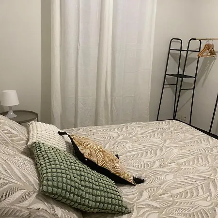 Daire L Oustal Henri-La Primaube-3 Chambres *